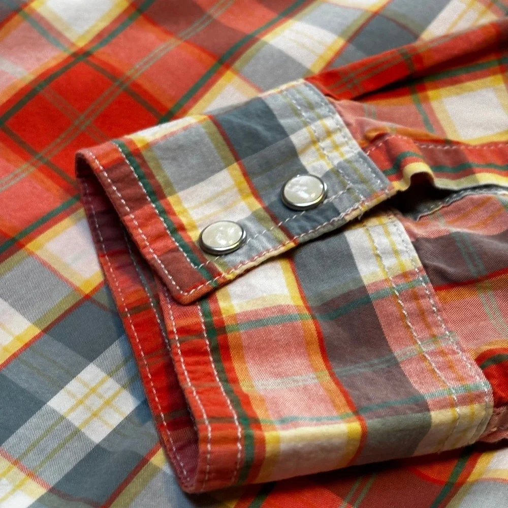Levi's Pearl Snap Shirt Plaid Cotton Long Sleeve (C20)‎